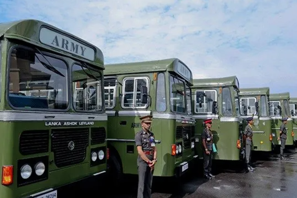 கிளீன் ஸ்ரீலங்கா திட்டம் ; 76 இராணுவ வாகனங்கள் மறுசீரமைப்பு | Clean Lanka 76 Military Vehicles Refurbished