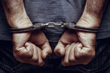 துபாயில் வசிக்கும் பாதாள உலக பிரமுகரின் கூட்டாளிகள் இருவர் கைது!