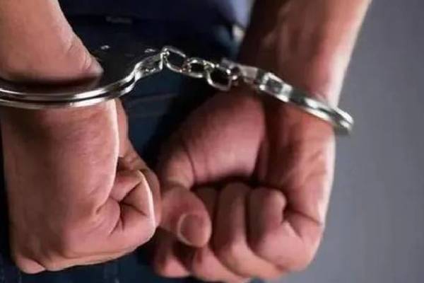 இரகசிய தகவலால் சிக்கிய சிவில் உத்தியோகத்தர் ; நீண்டகாலமாக அரங்கேறிய செயல் அம்பலம் | Civil Official Arrested Over Secret Data இரகசிய தகவலால் சிக்கிய சிவில் உத்தியோகத்தர் ; நீண்டகாலமாக அரங்கேறிய செயல் அம்பலம் | Civil Official Arrested Over Secret Data