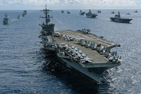 ஈரானுக்குள் நுழையும் அமெரிக்க துருப்புகள் - செங்கடலில் நடமாடும் மர்மக்கப்பல்கள் | Us Troops Enter To Iran Mysterious Ships In Redsea