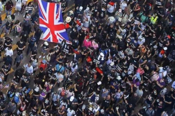 பிரித்தானியாவில் எரிவாயு மற்றும் அத்தியாவசிய பொருட்களின் விலை அதிகரிப்பு!