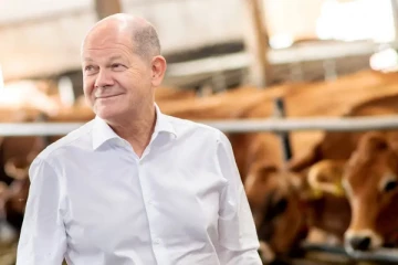 ஜேர்மன் குடியுரிமைக்கு விண்ணப்பியுங்கள்... வெளிநாட்டவர்களை ஊக்குவிக்கும் சேன்ஸலர்