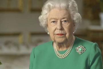 பிரிட்டன் ராணி இரண்டாம் எலிசபெத்துக்கு கொரோனா