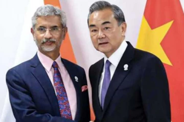 தீவிரமடையும் ரஸ்யா - உக்ரைன் யுத்தம்! திடீரென இந்தியா சென்ற சீன வெளியுறவுத்துறை அமைச்சர்