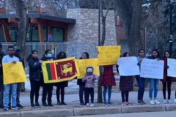 உணவில்லாததால் மக்கள் உயிரிழக்கிறார்கள் என்பது அவமானம்... கனேடிய மாகாணம் ஒன்றில் இலங்கையர்கள் பேரணி