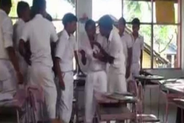 பாடசாலையில் வன்முறை -மாணவர்கள் கைது