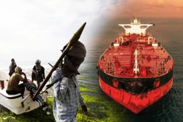 இலங்கையர் ஒருவர் உட்பட 17 பேருடன் கடற்கொள்ளையர்களிடம் சிக்கிய எண்ணெய் கப்பல்