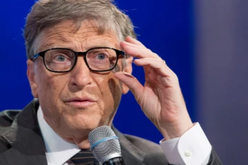 உலக வாழ் மக்களுக்கு  பில்கேட்ஸ்  விடுக்கும் எச்சரிக்கை