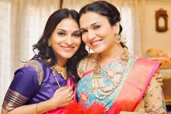 ஐஸ்வர்யாவை பார்த்து பழகிய சவுந்தர்யா - என்ன அது தெரியுமா? - தமிழ்நாடு