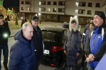 உன்ரைன் எல்லைக்குள் முதல் முறையாக சென்ற ரஷ்ய அதிபர் புடின்!