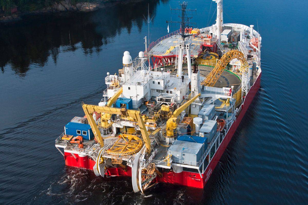 ஹார்மோஸ் நீரிணை முடக்கத்தால் இணைய சேவை பாதிக்கும் அபாயம் - எப்படி தெரியுமா? | How Strait Of Harmouz Block Affect Internet