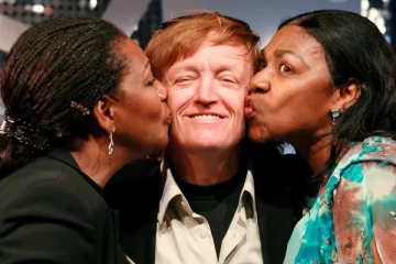 உலகப் புகழ் பெற்ற பாடகர் குழுவை நிறுவிய ஜேர்மானிய பிரபலம் மறைவு...