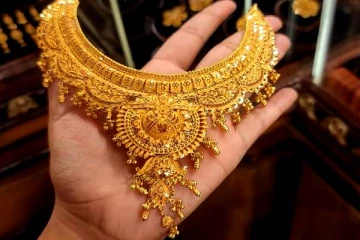 சரிவை சந்திக்கும் தங்க விலை- இன்றைய விலை நிலவரம் (5.12.2023)