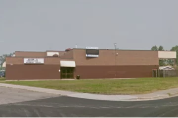 கனடா பள்ளியில் துப்பாக்கிச்சூடு: தாக்குதல்தாரி ஒரு பெண்ணா?