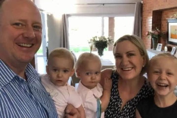 அந்த நாட்டில் குடியேறுவது கனவு... ஒரே நாளில் புரட்டிப்போட்ட சம்பவம்: கைதான தாயார்