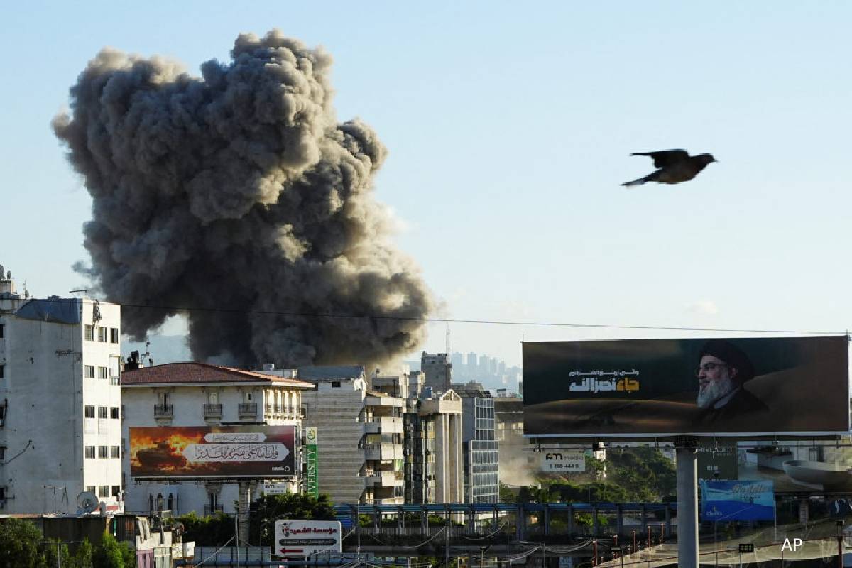 போர்நிறுத்தத்திற்கு மத்தியில்... லெபனானில் தாக்குதலைத் தீவிரப்படுத்தும் இஸ்ரேல் | Amid Ceasefire Israeli Strikes