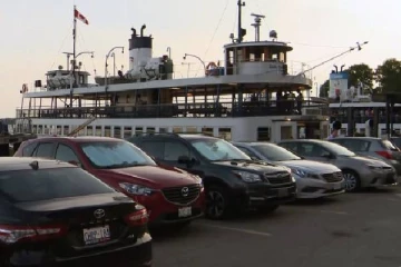 விபத்தில் சிக்கிய கனேடிய பயணிகள் படகு... பரபரப்பை ஏற்படுத்திய சம்பவம்