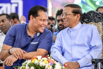 அரசாங்கத்தில் நெருக்கடியான நிலையில் சிறிய கட்சிகள் - தயாசிறி கவலை