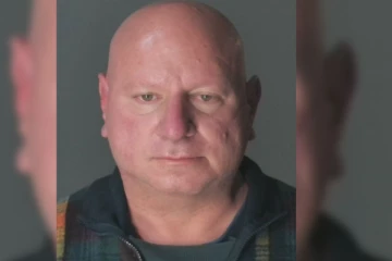 அம்பலமான பள்ளி ஆசிரியரின் 5 ஆண்டு லீலைகள்! தைரியமாக முன் வந்த மாணவர்