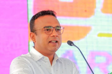 மக்களை ஏமாற்றும் எதிர்க்கட்சியினர்: குற்றம் சுமத்தியுள்ள மனுஷ நாணயக்கார