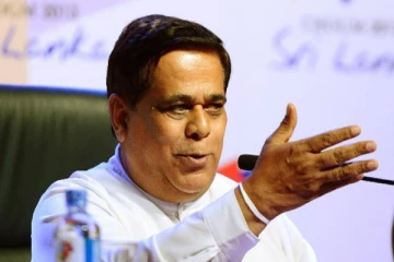 அமைச்சர் பதவியில் இருந்து விலக மறுக்கும் நிமல் சிறிபால டி சில்வா