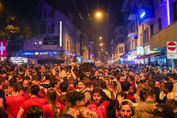 சுவிஸ் கால்பந்து ரசிகர்களுக்கு மருத்துவர்கள் கடும் எச்சரிக்கை