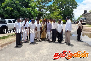 மட்டக்களப்பில் வேட்பு மனுக்களை தாக்கல் செய்த இரண்டு அரசியல் கட்சிகள்