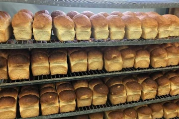 நாடளாவிய ரீதியில் வீழ்ச்சியடைந்துள்ள பாணின் விலை