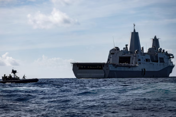 போதைப்பொருள் கப்பலை தாக்கி அழித்த அமெரிக்கா! நடுக்கடலில் சம்பவம் | Us Attacks Drug Ship In International Waters போதைப்பொருள் கப்பலை தாக்கி அழித்த அமெரிக்கா! நடுக்கடலில் சம்பவம் | Us Attacks Drug Ship In International Waters