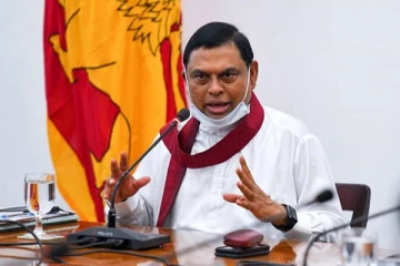 நள்ளிரவுமுதல் நூற்றுக்கு மேற்பட்ட பொருட்களுக்கு அமுலாகும் தடை; பசில் திடீர் உத்தரவு!