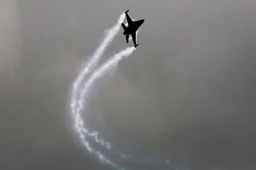 தைவானை சுற்றி வலம் வந்த சீனாவின் விமானம்; அச்சத்தில் மக்கள்