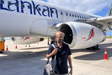 இலங்கையில் ‘சூப்பர் ஸ்டார்’ ரஜினிகாந்த்