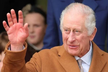 பிரித்தானிய மன்னர் மூன்றாம் சார்லஸ் வைத்தியசாலையில் அனுமதி!