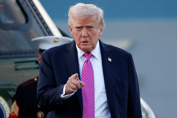 வெனிசுலா தாக்குதல் விவகாரம்! பேசுபொருளாகியுள்ள ட்ரம்பின் காணொளி | Venezuela President Trump Speaking Goes Viralvideo