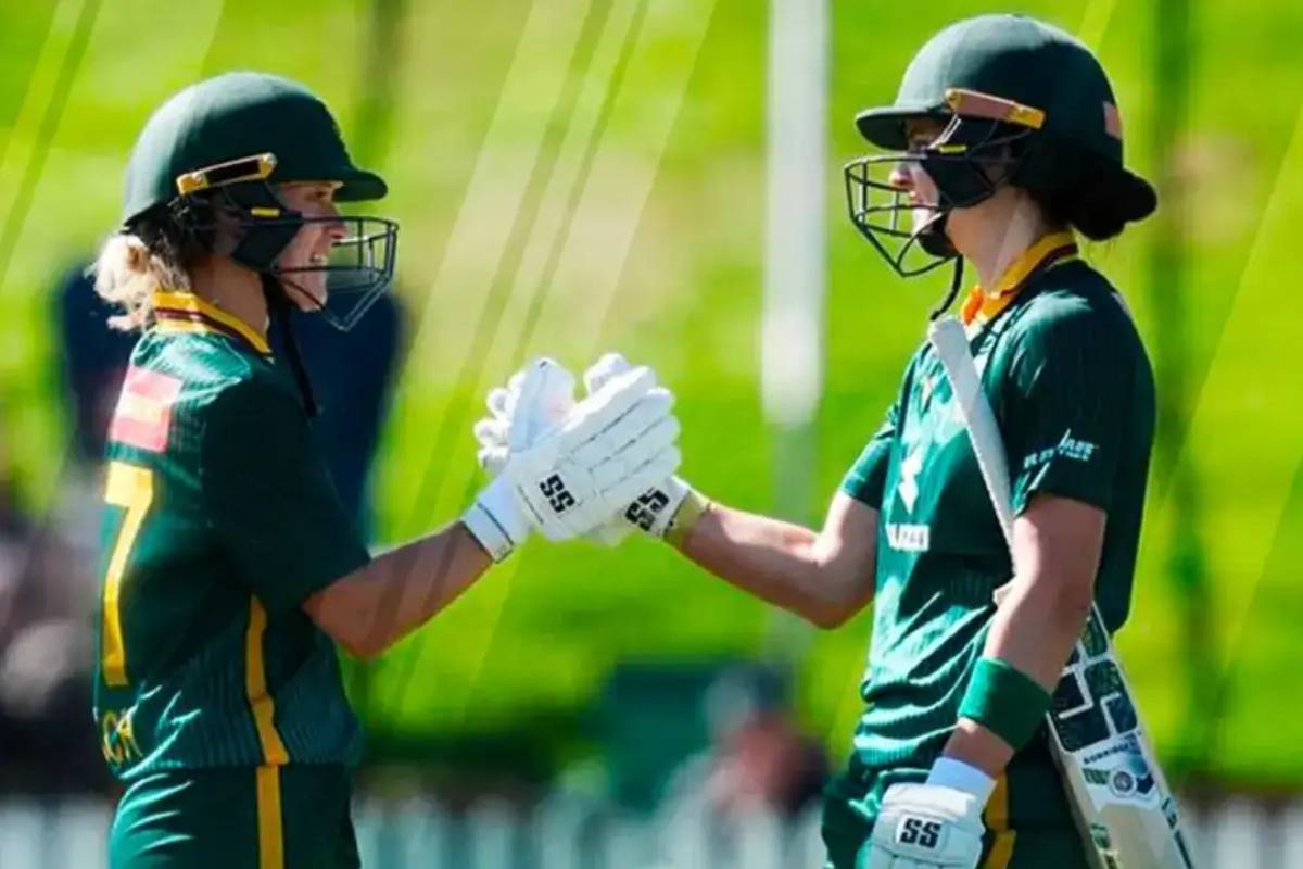 179 ஓட்டங்கள் விளாசிய அமெலியா கெர் - இந்தியாவின் சாதனையை முறியடித்த நியூசிலாந்து அணி | Amelia Laed Nz Womens Beat India Chasing Record