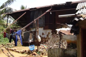 அத்தியாவசிய தேவைகள்கூட இல்லாத  கண்டி  கலஹா மக்களின் அவலநிலை!