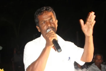 முஸ்லிம் அரசியல்வாதிகள் சிலர் எமக்கு ஒரு முகமும் அரசுக்கு ஒரு முகமும் காட்டுகின்றார்கள்!