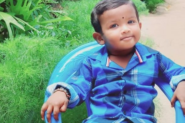 சர்ப்பம் தீண்டியதில் பாலகன் உயிரிழப்பு; தமிழர் பகுதியில் சோகம் | Balakan Dies After Being Bitten By A Snake