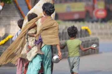 யாசகம் பெறும் சிறுவர்கள் தொடர்பில் இன்று முதல் கட்டாயமாகும் நடைமுறை