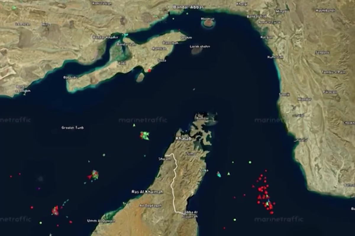 ஹார்முஸ் நீரிணை மூடப்படவில்லை: ஈரான் | Strait Of Hormuz Is Not Closed