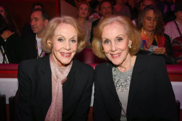 இரட்டையர்களான நடன மங்கையரின் துயர முடிவால் ஜேர்மனியில் எழுந்துள்ள விவாதம் | Germany Kessler Twins Assisted Death Spark Debate