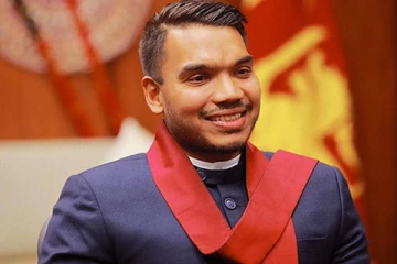 பாடசாலை மாணவர்களுக்கு டெப் கணனிகள் வழங்கப்படும் - அமைச்சர் நாமல் ராஜபக்ச