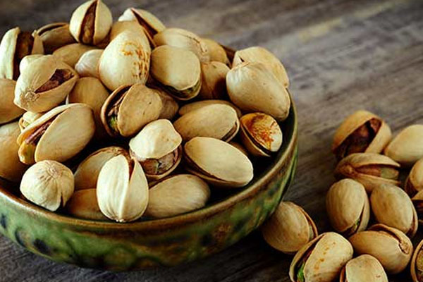 எடையைக் கட்டுப்படுத்த நினைப்பவர்களுக்கு முந்திரி சிறந்ததா? | Cashews Good For Weight Control