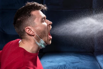 வரட்டு இருமலை நெருங்க விடாமல் விரட்டியடிக்கும் சக்தி வாய்ந்த இயற்கை பொருள் - யாரெல்லாம் எடுக்கலாம்?