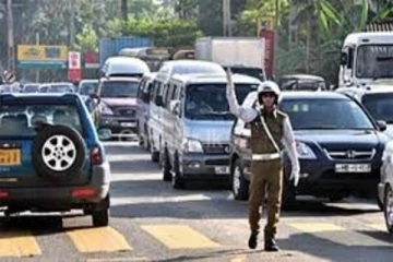 මේ මාර්ග ගමනාගමනයට භාවිතා කරන ඔබට මාර්ග තදබදයක් ගැන පොලීසියෙන් දැනුම්දීමක්..