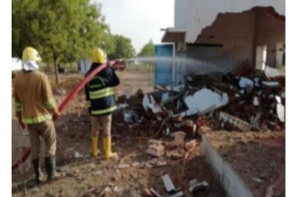 விருதுநகர் அருகே பட்டாசு ஆலையில் வெடிவிபத்து ; உரிமையாளர் உள்பட 3 பேர் உயிரிழப்பு - தமிழ்நாடு