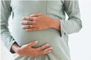 8 மாத இடைவெளியில் இரண்டு குழந்தைகளை பெற்ற பிரித்தானிய பெண்