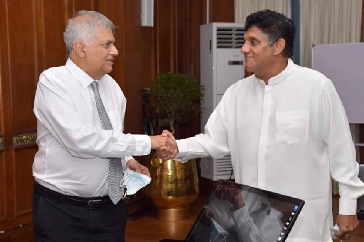 சொகுசு வாழ்க்கை வாழும் அநுர அரசாங்கம் : ரணில் குற்றச்சாட்டு | Npp Ruling Party Lives A Luxurious Life Ranil Said