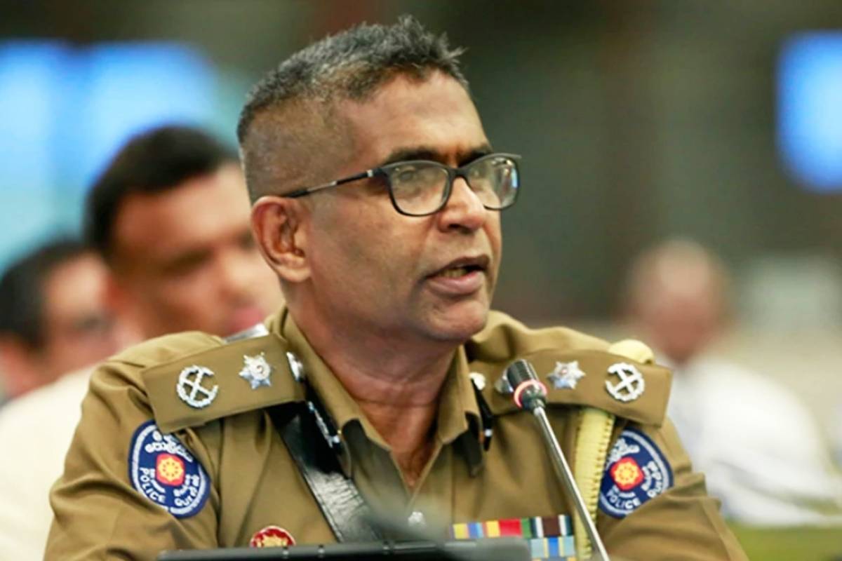 உயிர்த்த ஞாயிறு : நாடு முழுவதும் தேவாலயங்களுக்குப் பலத்த பாதுகாப்பு | Special Security As Easter Sunday Is Celebrated உயிர்த்த ஞாயிறு : நாடு முழுவதும் தேவாலயங்களுக்குப் பலத்த பாதுகாப்பு | Special Security As Easter Sunday Is Celebrated