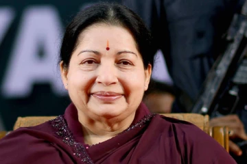 மறைந்த நடிகை ஜெயலலிதாவின் அம்மாவை பார்த்துள்ளீர்களா.. வெளிவந்த புகைப்படம்